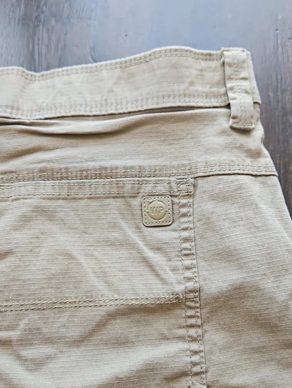 Men's Khaki Shorts